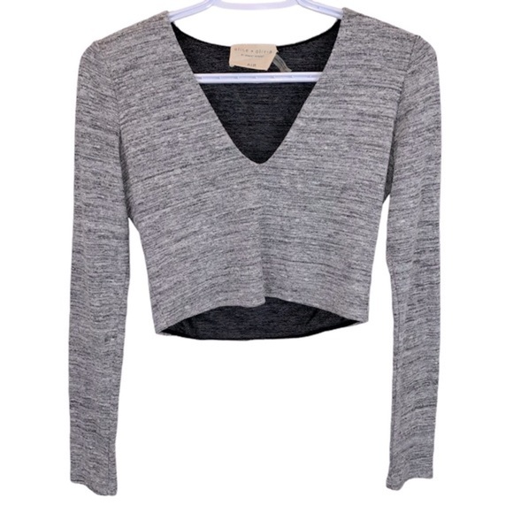 Alice + Olivia sz 6 Grey Jori Cropped Top Long Sleeve Sweater - Picture 2 of 8